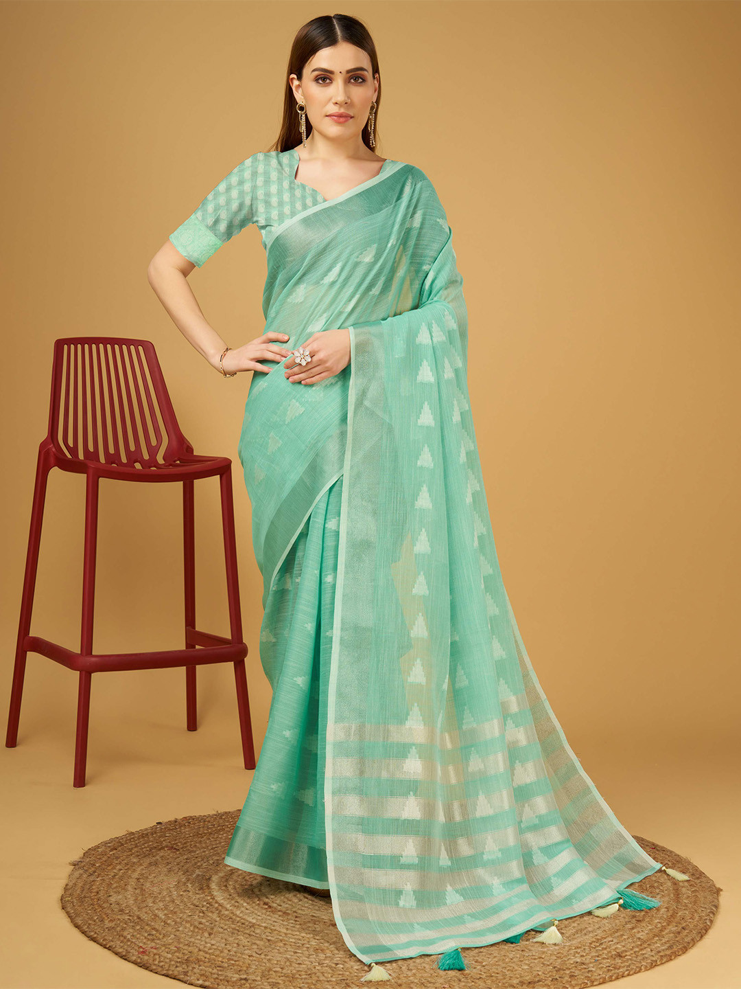Mitera Sea Green Geometric Woven Design Saree