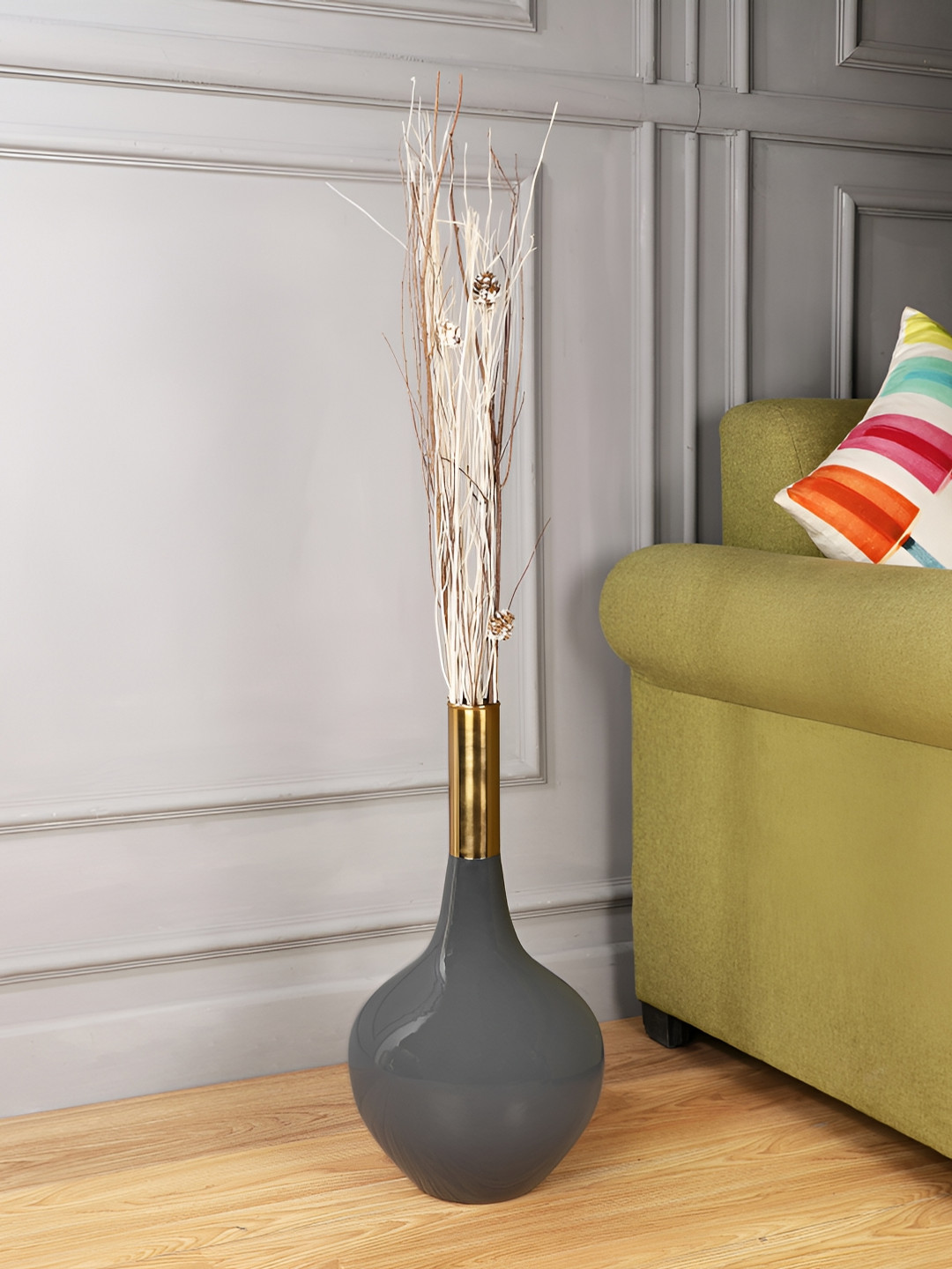 Decor de Maison Grey & Brown Brass Flower Vase