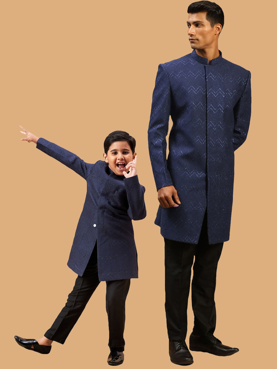 VASTRAMAY Glitter Printed Slim-Fit Sherwani Set