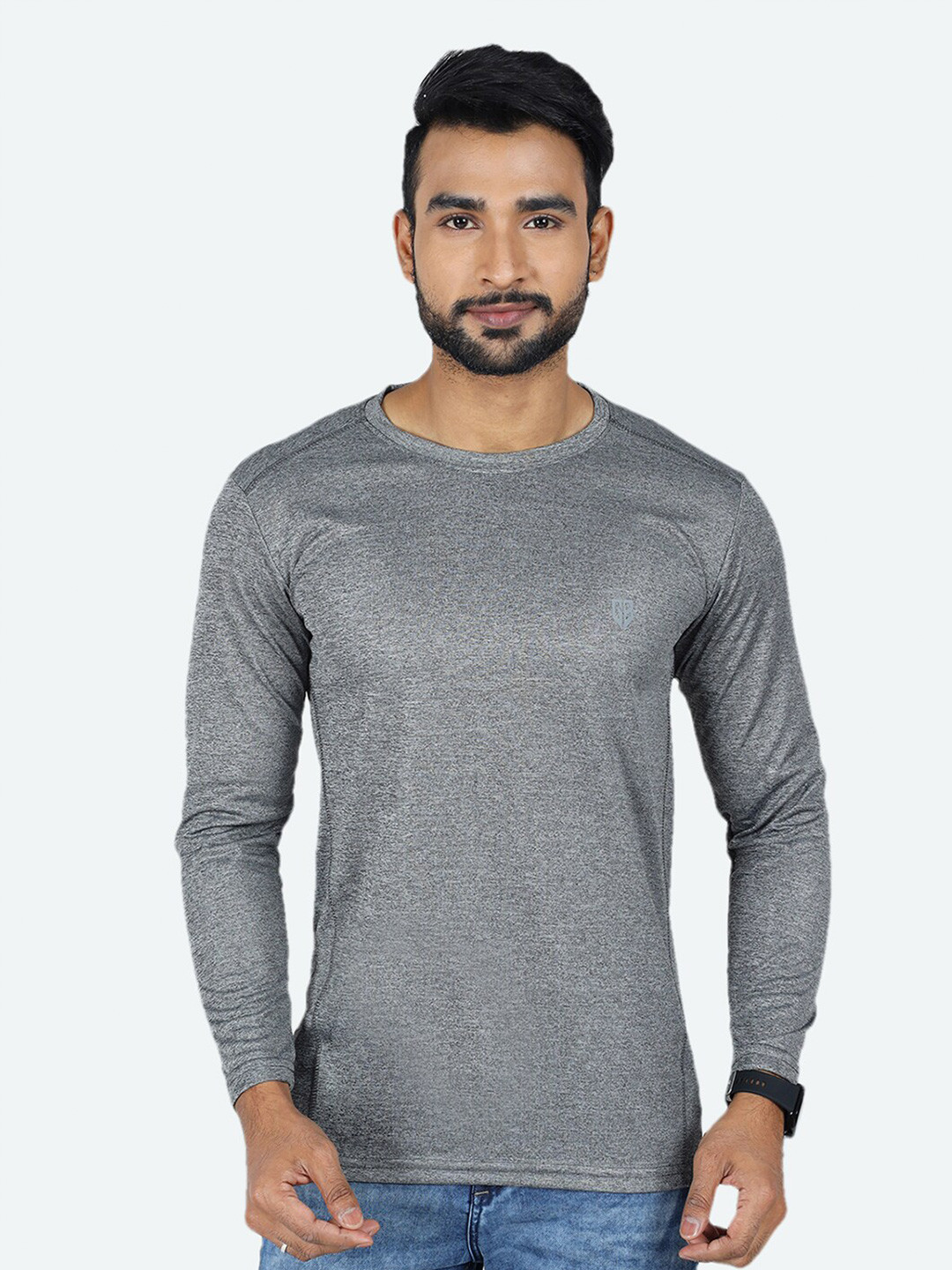 GAME BEGINS Solid Long Sleeved T-shirt
