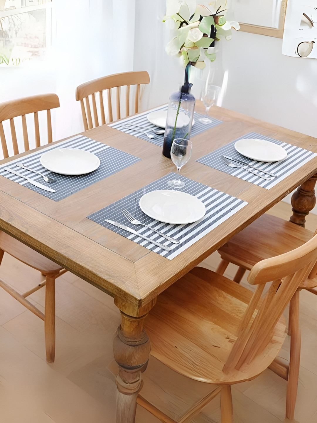 YELONA Navy Blue & White 4 Pieces Striped Rectangular Table Placemats