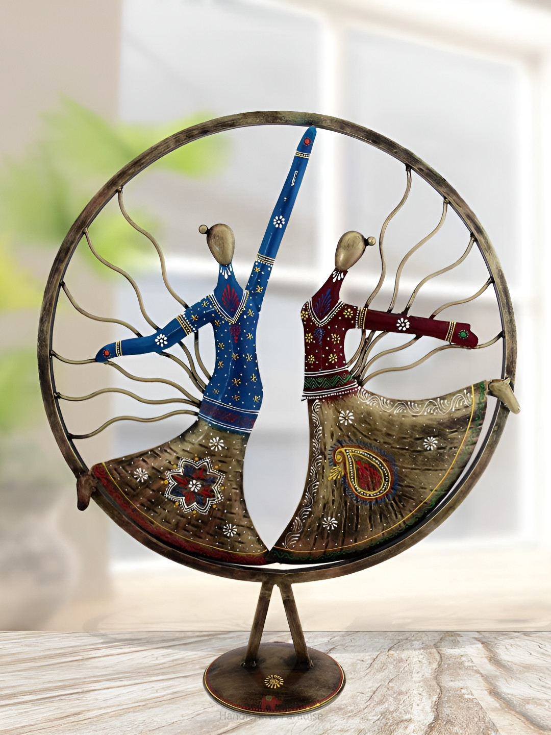 HANDICRAFTS PARADISE Dancing Ladies in a Circle Teal Metal Metallic Living Room Medium Showpiece - 6 Inches