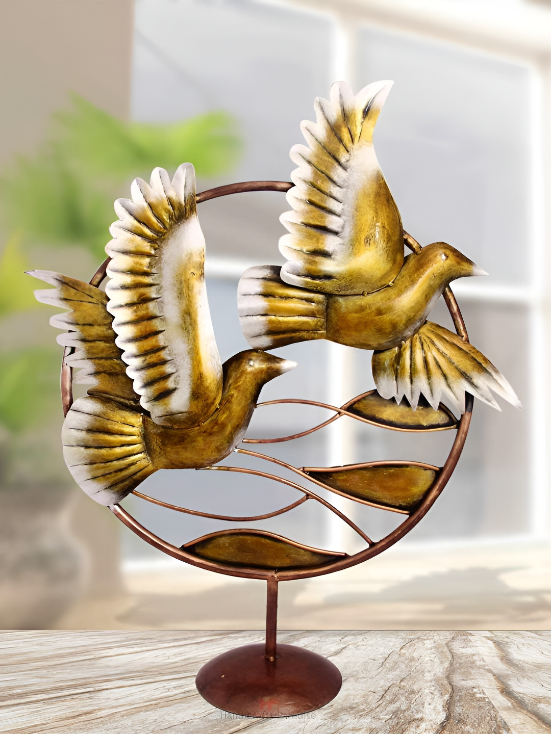 HANDICRAFTS PARADISE Birds in Circular Frame Brown Metal Metallic Living Room Hand Made Medium Showpiece - 27 Inches