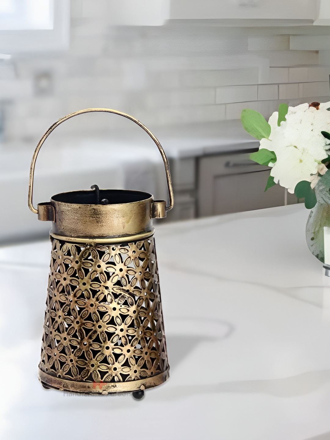 HANDICRAFTS PARADISE Cut Work Lantern Tea Light with Handle Bronze Metal Metallic Living Room Lights Medium Showpiece - 6 Inches