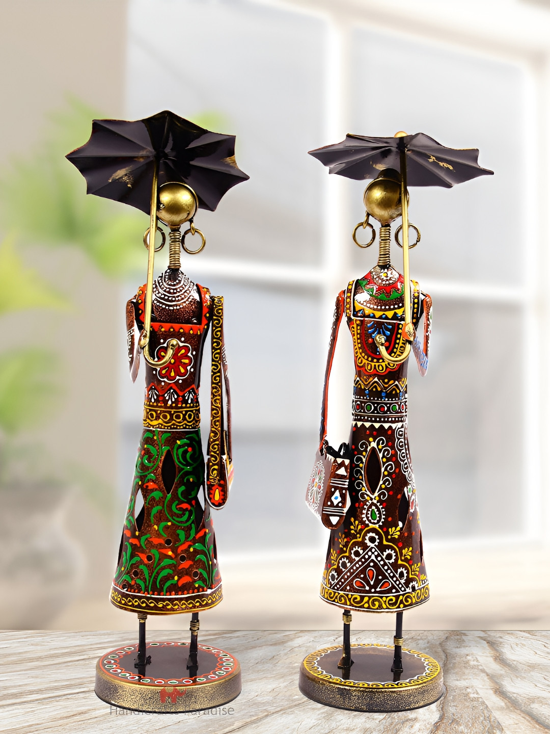 HANDICRAFTS PARADISE Ladies Pair Green Metal Metallic Living Room Hand-Crafted Set of 2 Medium Showpieces - 15.5 Inches