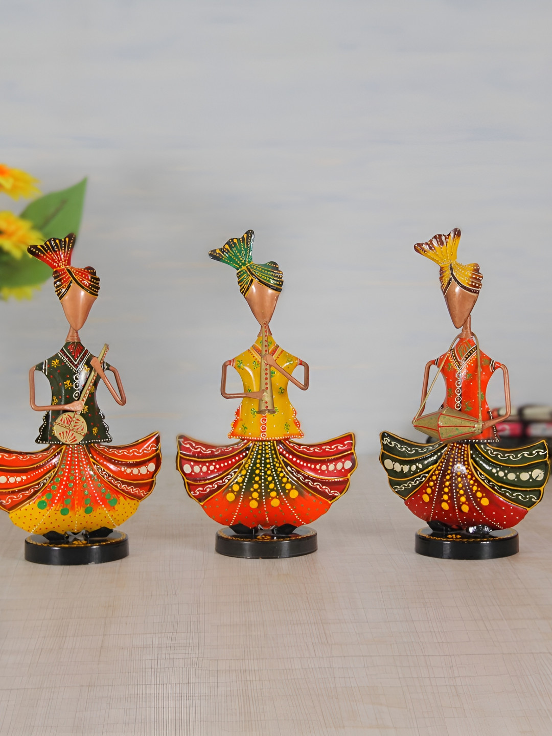 HANDICRAFTS PARADISE Tribal Rajasthani Musicians Green Metal Metallic Living Room Hand Made Set of 3 Medium Showpieces - 12.8 Inches