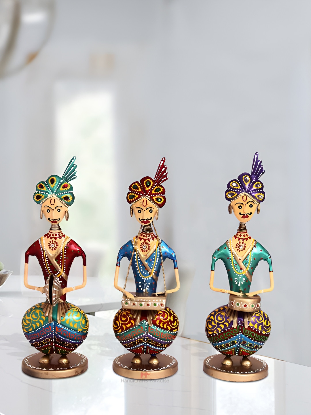 HANDICRAFTS PARADISE Musician Men Red Metal Metallic Living Room Music Set of 3 Medium Showpieces - 3.9 Inches