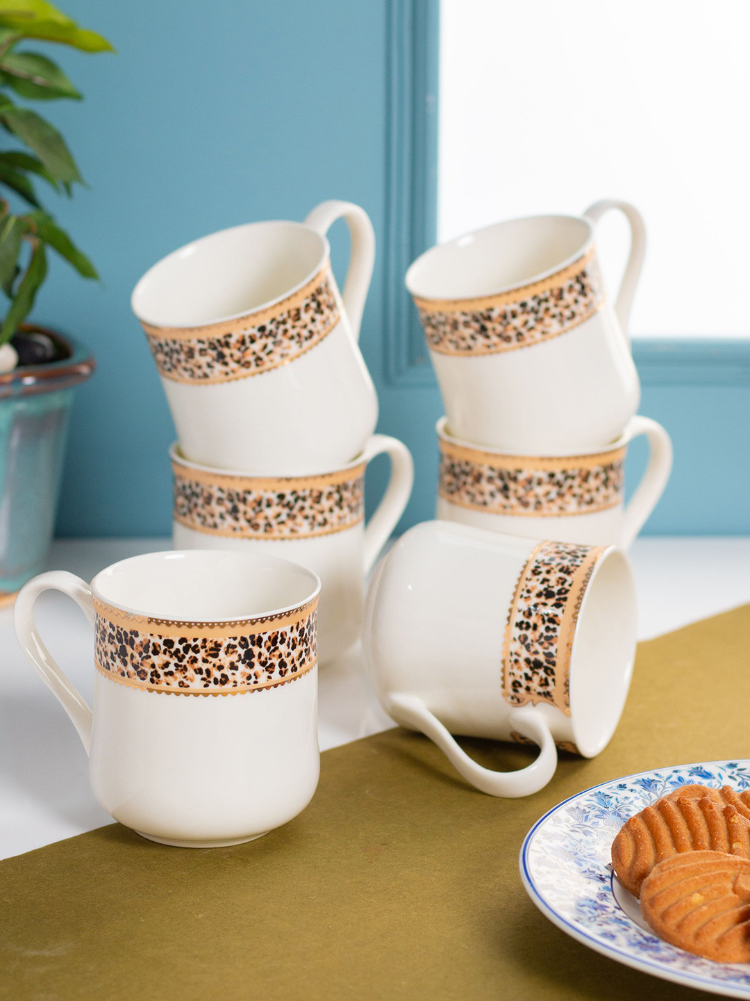 JCPL Cute Bear White Floral Ceramic Handmade 6 Piece Mugs-250ml