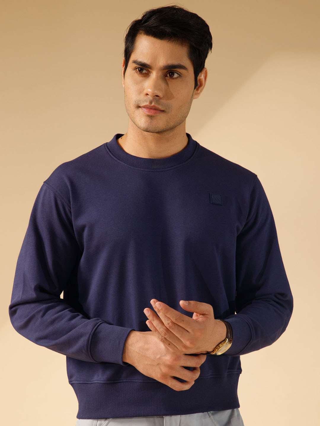 MODERN CREW ACE Luxe Solid Round Neck Knitted Relaxed Fit Sweatshirt