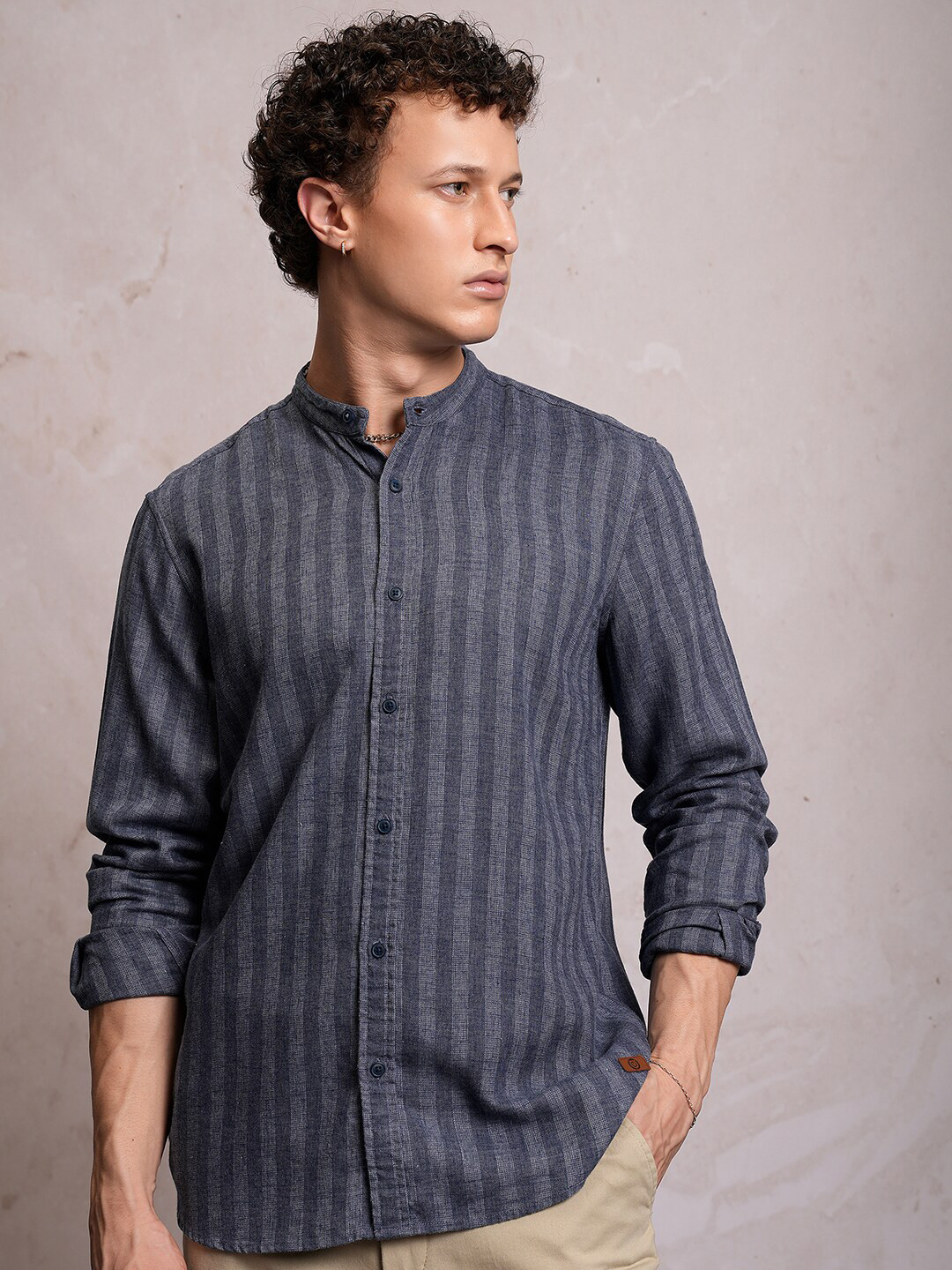 LOCOMOTIVE Men Blue Linen Blend Textured Striper Stand-Up Collar Regular Shirt