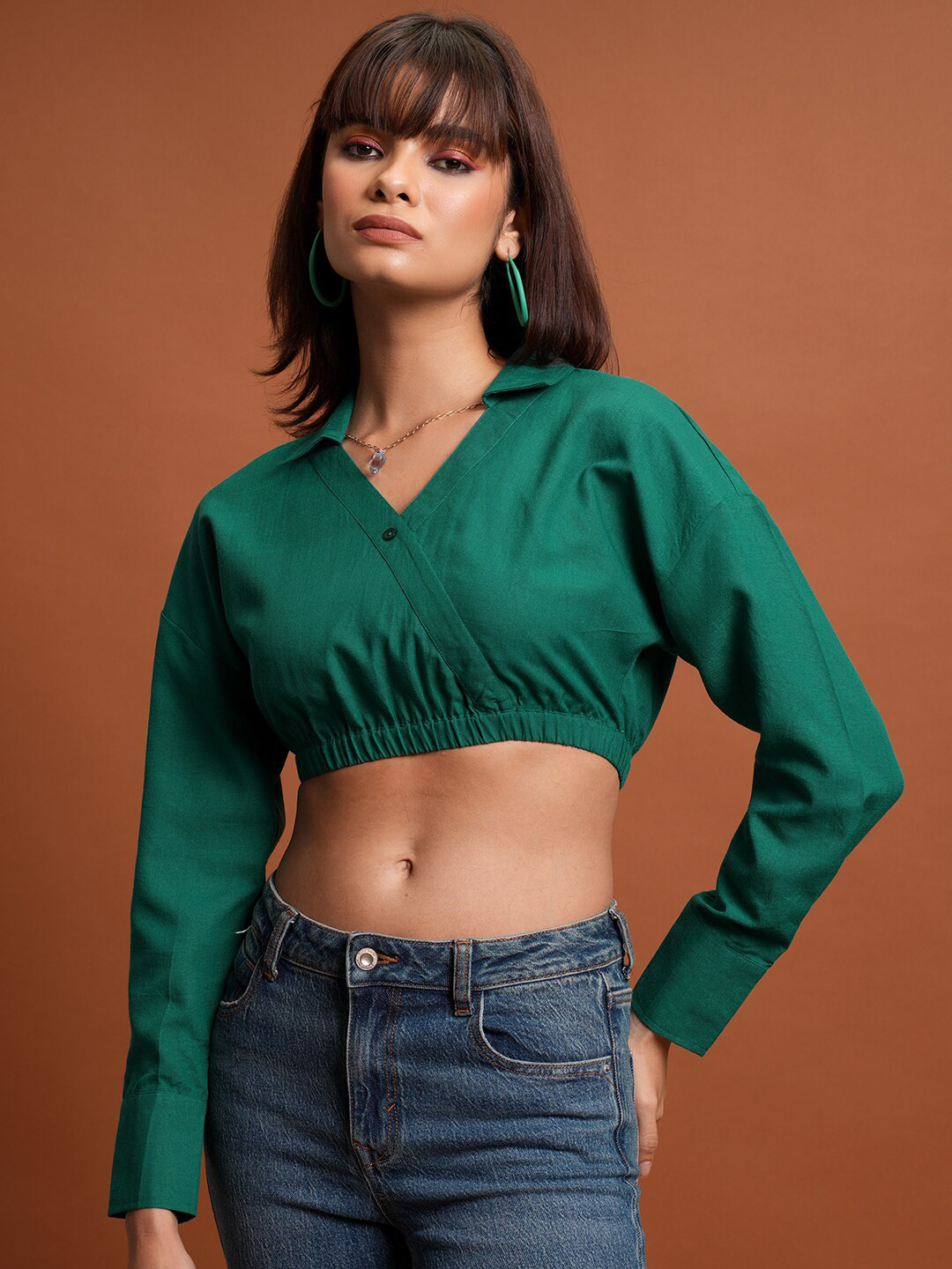 Tokyo Talkies Green Shirt Collar Cuffed Sleeves Fitted Crop Top