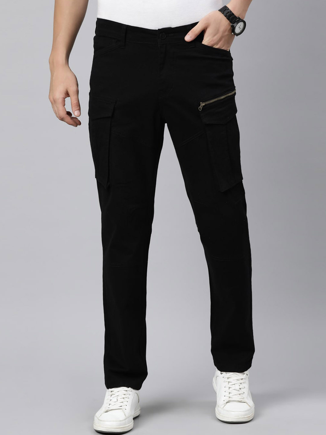 CINOCCI Men Slim Fit Mid-Rise Cotton Cargos