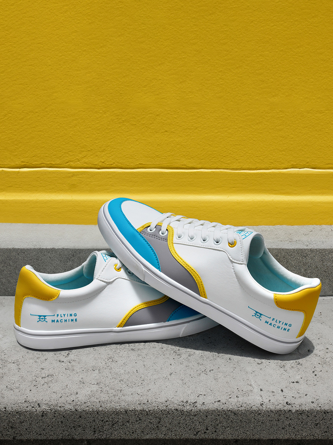 Flying Machine Men Colourblocked Reeno Sneakers