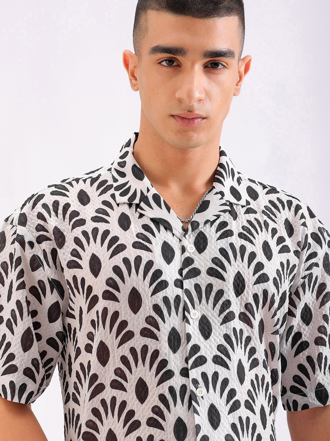 The Indian Garage Co Men Relaxed Fit Art Deco Print Textured Resortwear Shirt