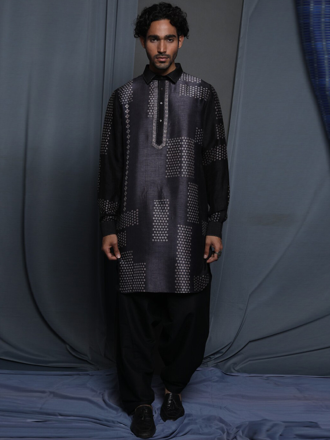 Krishna Mehta Geometric Printed Shirt Collar Kurta