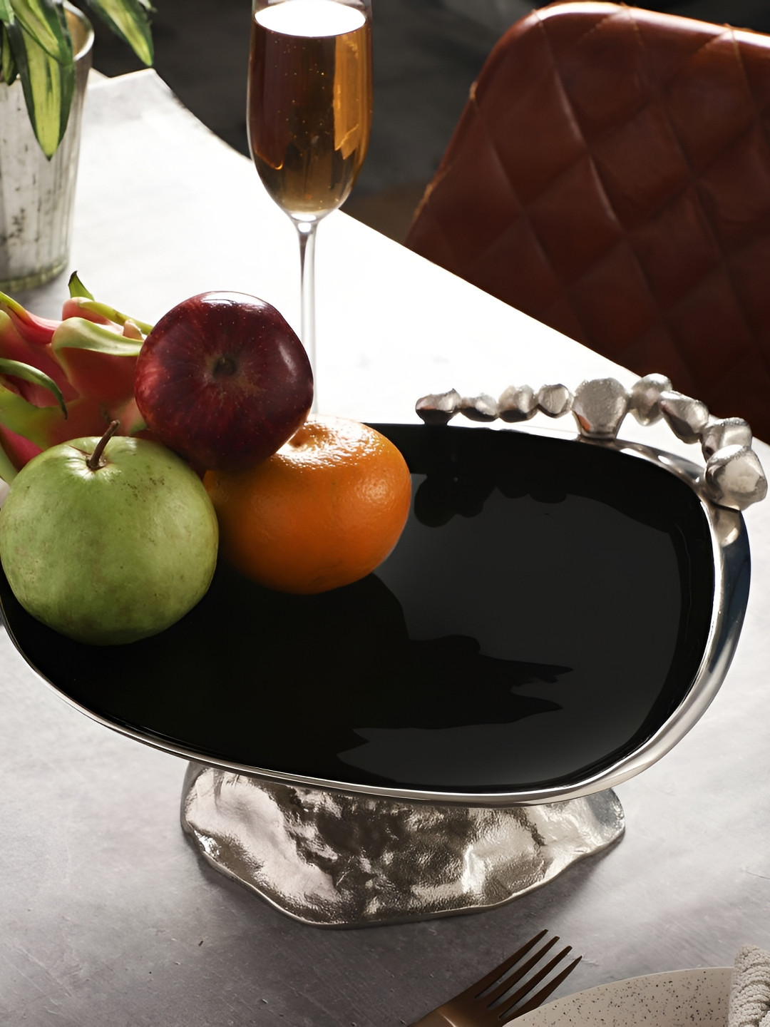 Decor de Maison Black k & Silver Toned Cast Iron Cake Stand