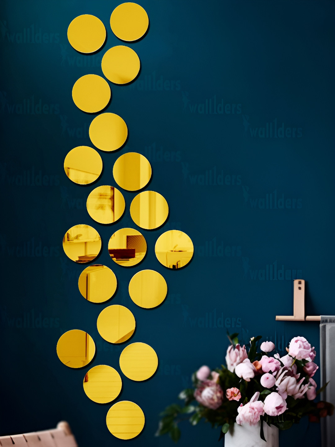 Wall1ders Gold Toned 20 Pieces Circle Acrylic Mirror Wall Stickers