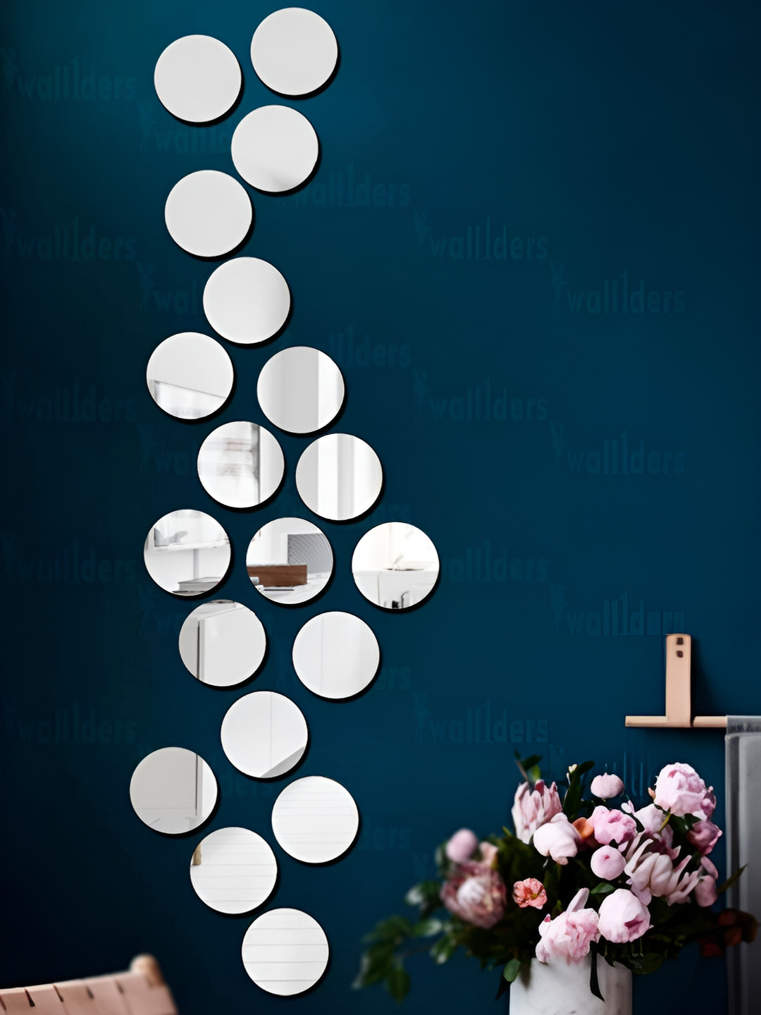 Wall1ders Silver Toned 20 Pieces Circle Acrylic Mirror Wall Stickers
