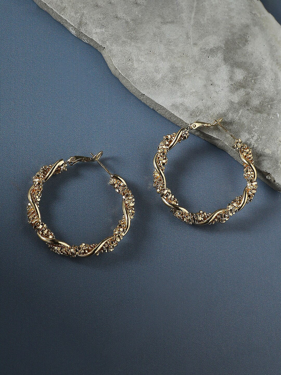 SOHI Gold Plated Twist Hoop Earrring