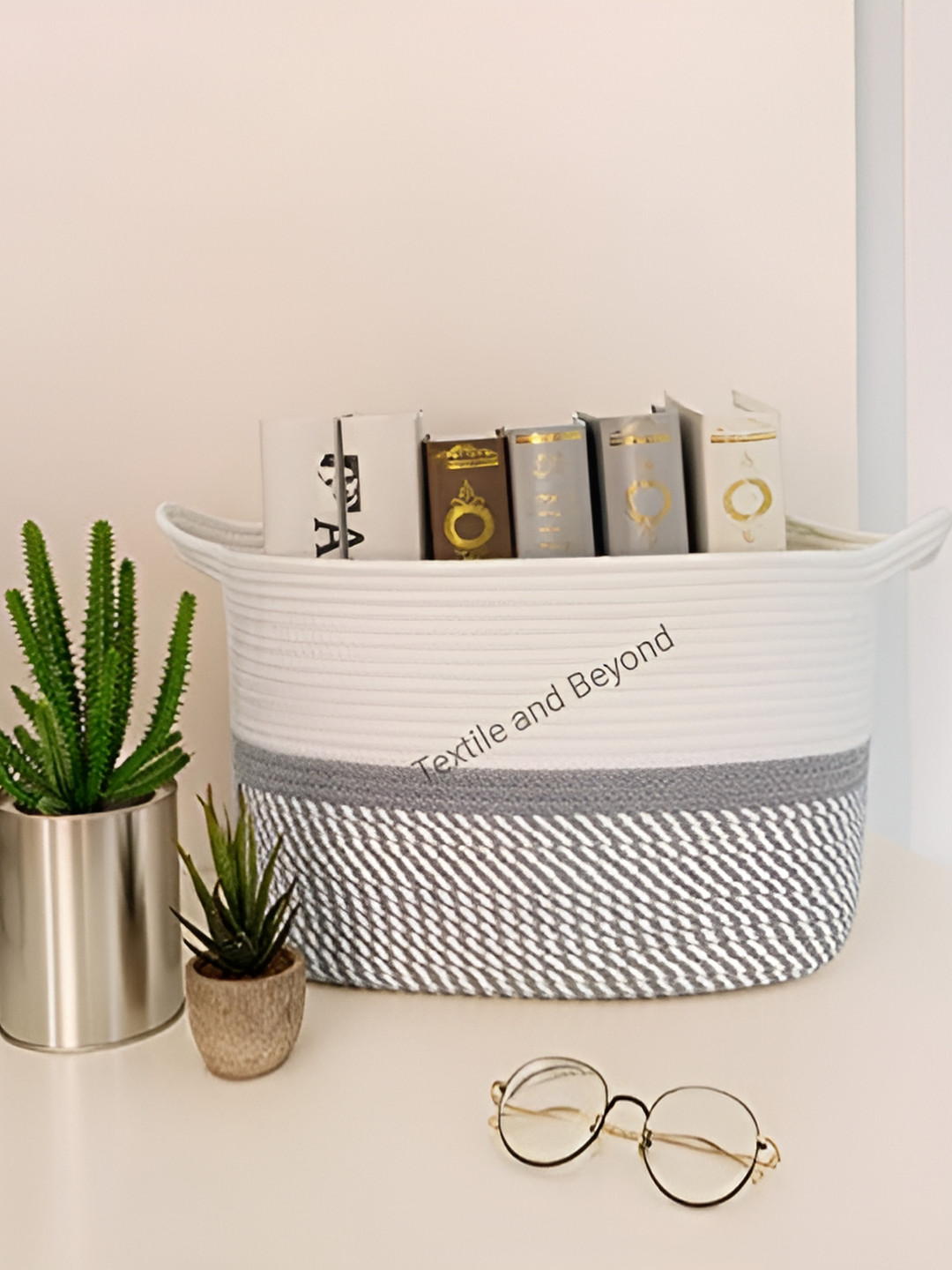 Textile and Beyond White  & Grey Cotton Laundry Bag