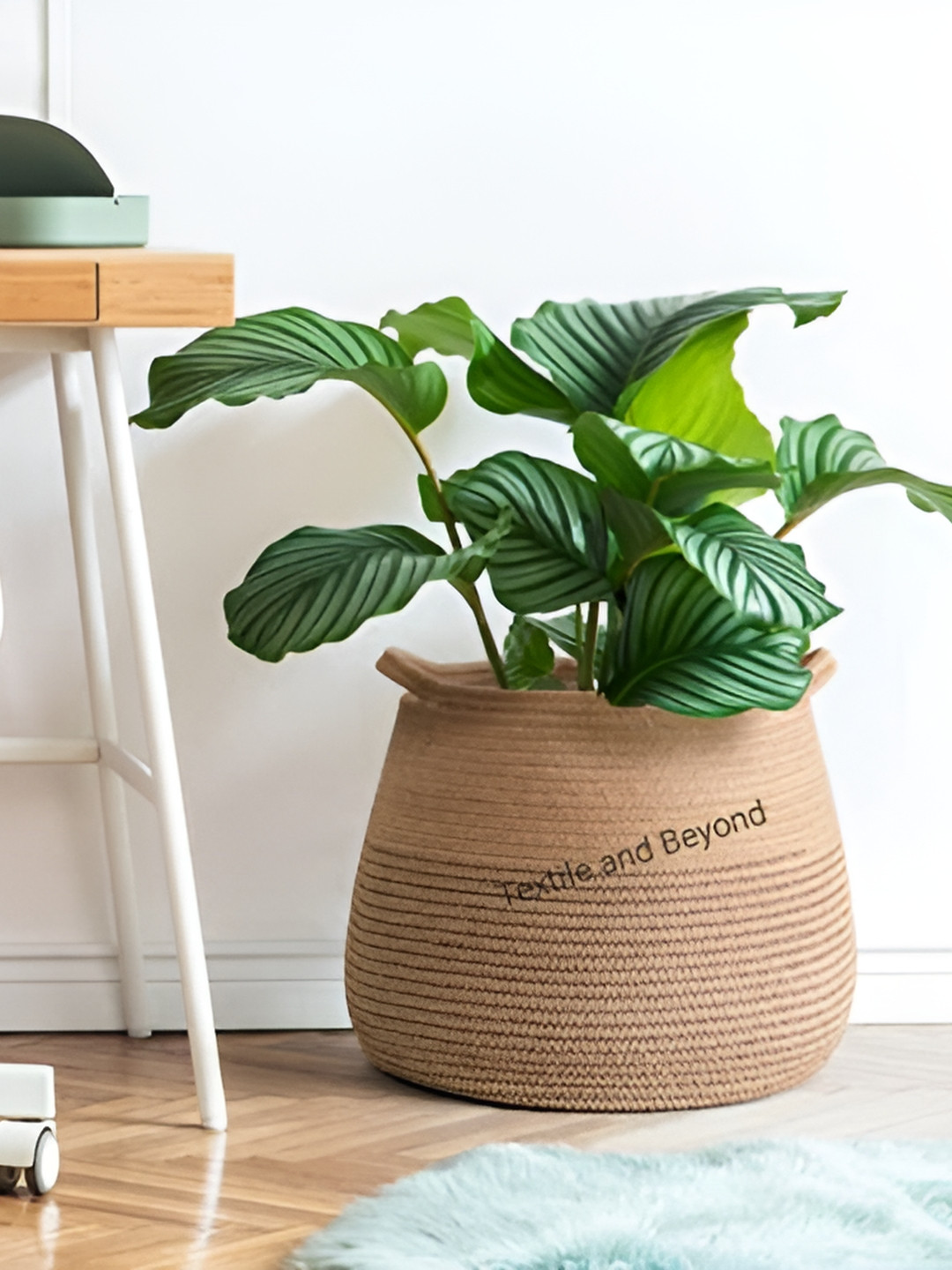 Textile and Beyond Brown Textured Jute Laundry Bag