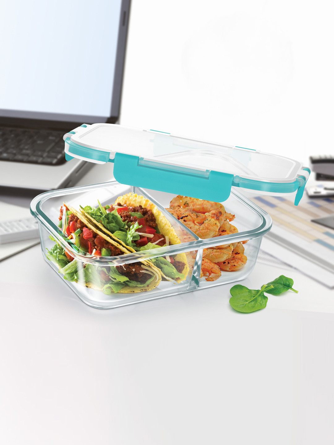 Treo Transparent Hi Borosilicate Clip Fresh Rectangular Divider Container 600 ml