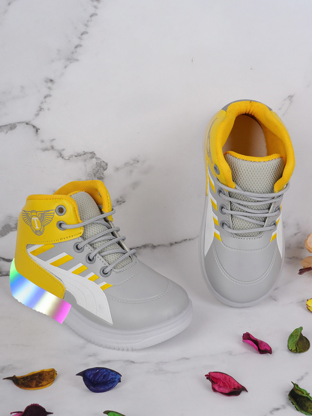 BAESD Kids Colourblocked Lightweight Lighting Style Sneakers