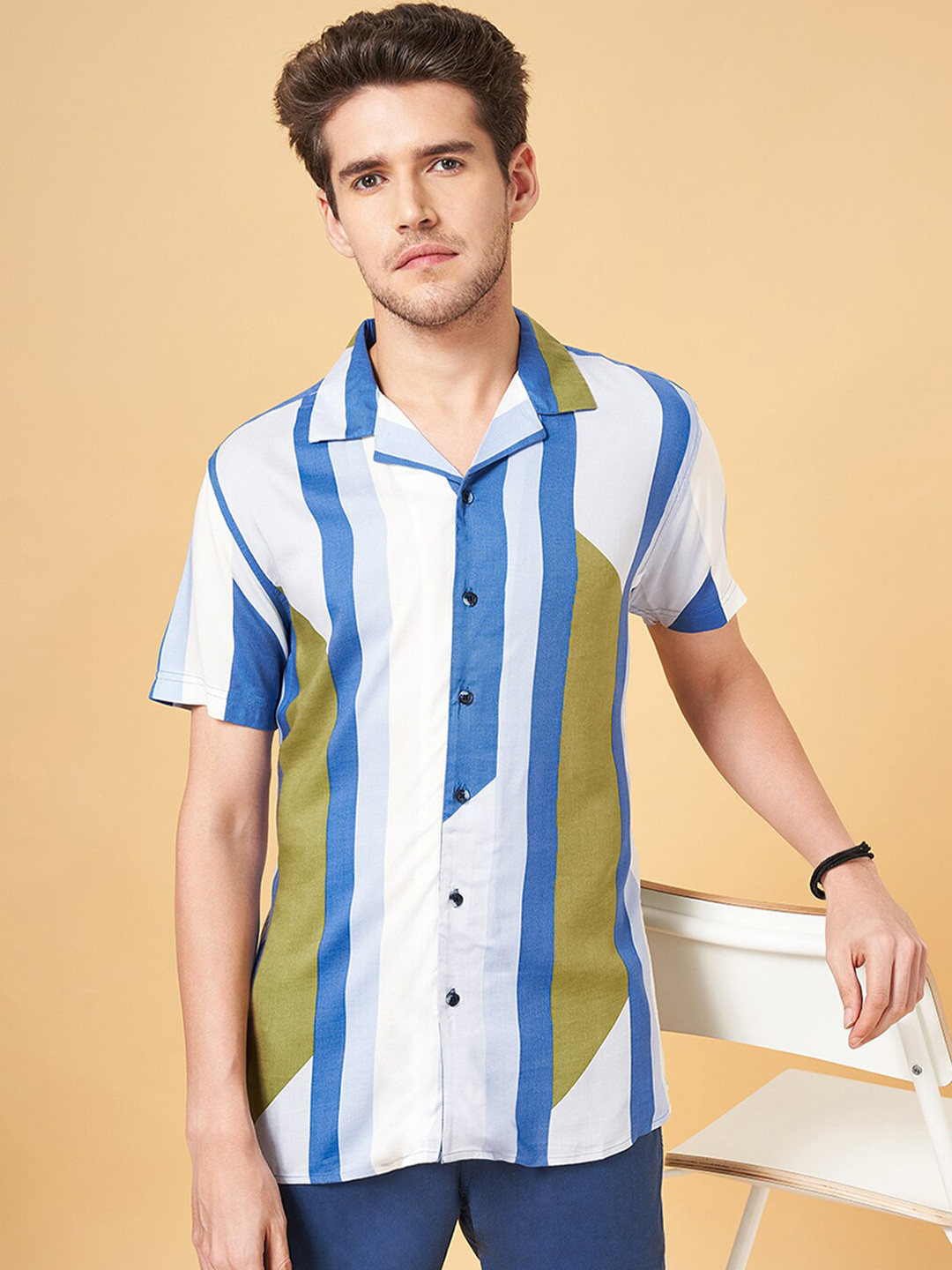 Urban Ranger by pantaloons Slim Fit Abstract Printed Cuban Collar Cotton Casual Shirt