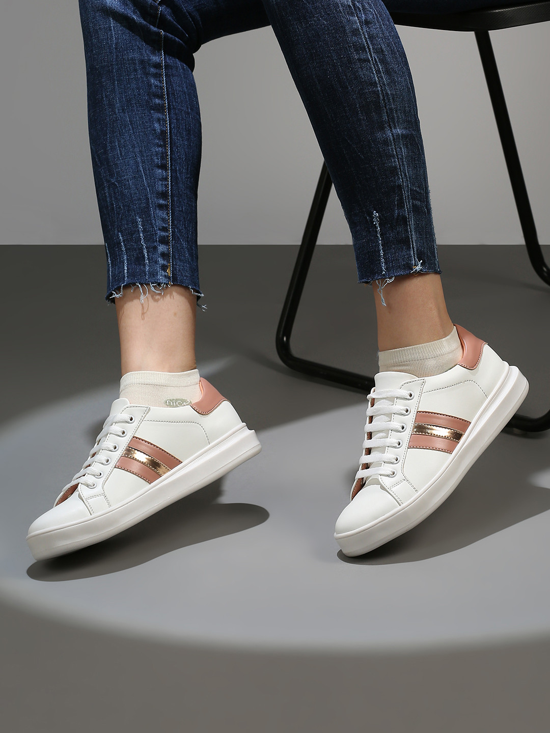 Inc 5 Women Striped Comfort Insole Sneakers