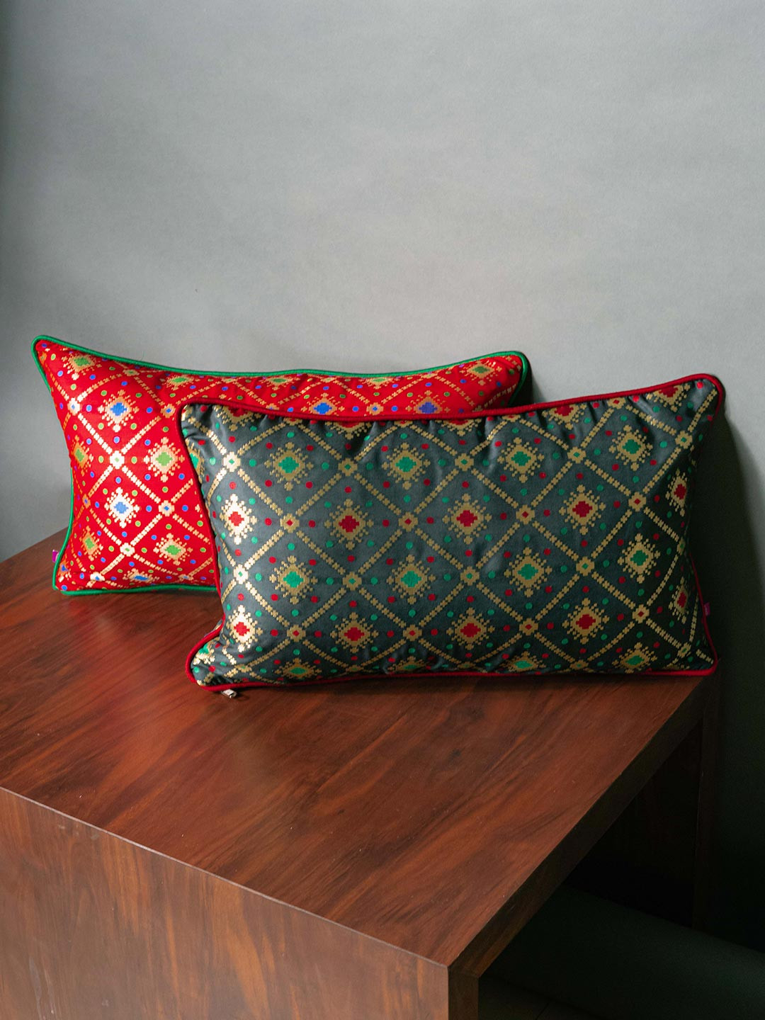 RoyalDeco Pink & Black 2 Pieces Ethnic Motifs Brocade Rectangular Cushion Covers