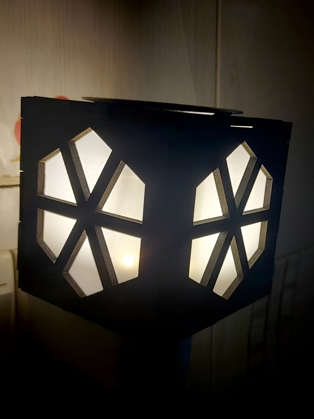 Gojeeva Brown Glass Camphor Diffuser With Switch And Lamp