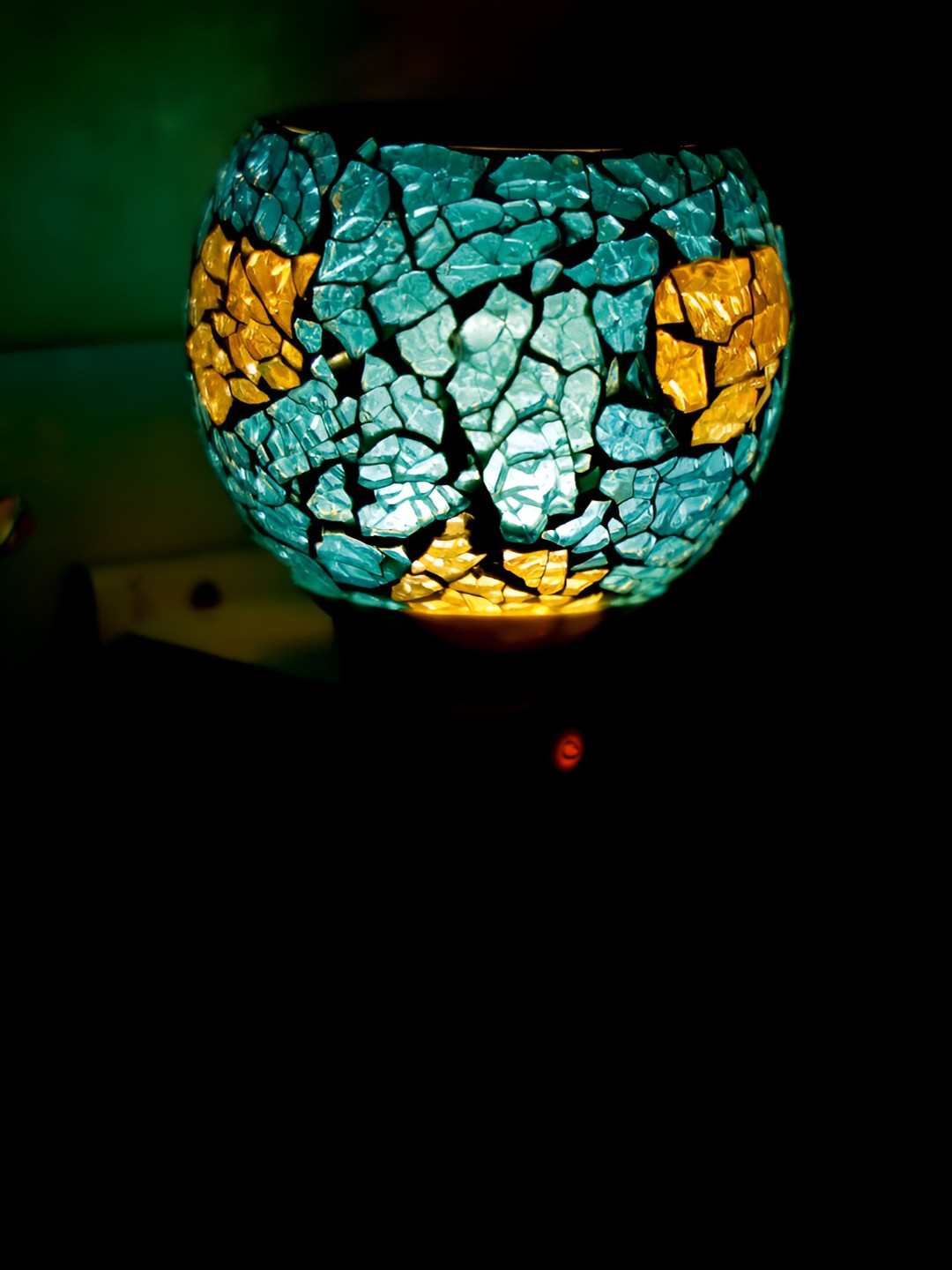 Gojeeva White & Green Camphor Diffuser Glass With Switch