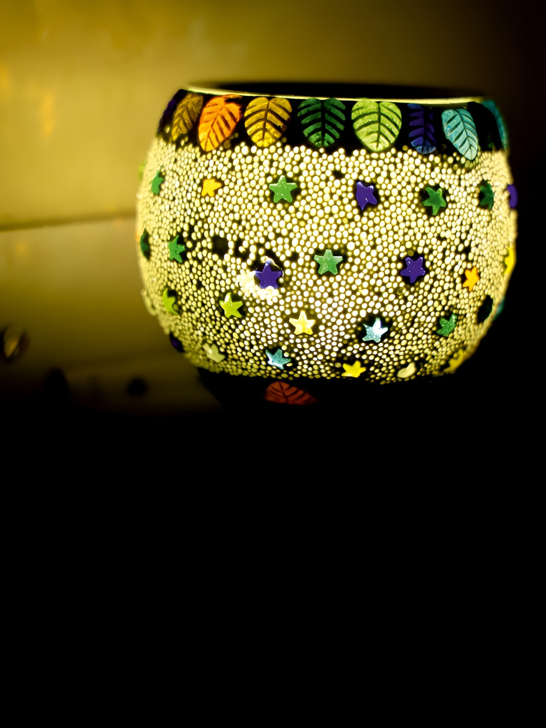 Gojeeva White & Yellow Camphor Diffuser Glass With Switch