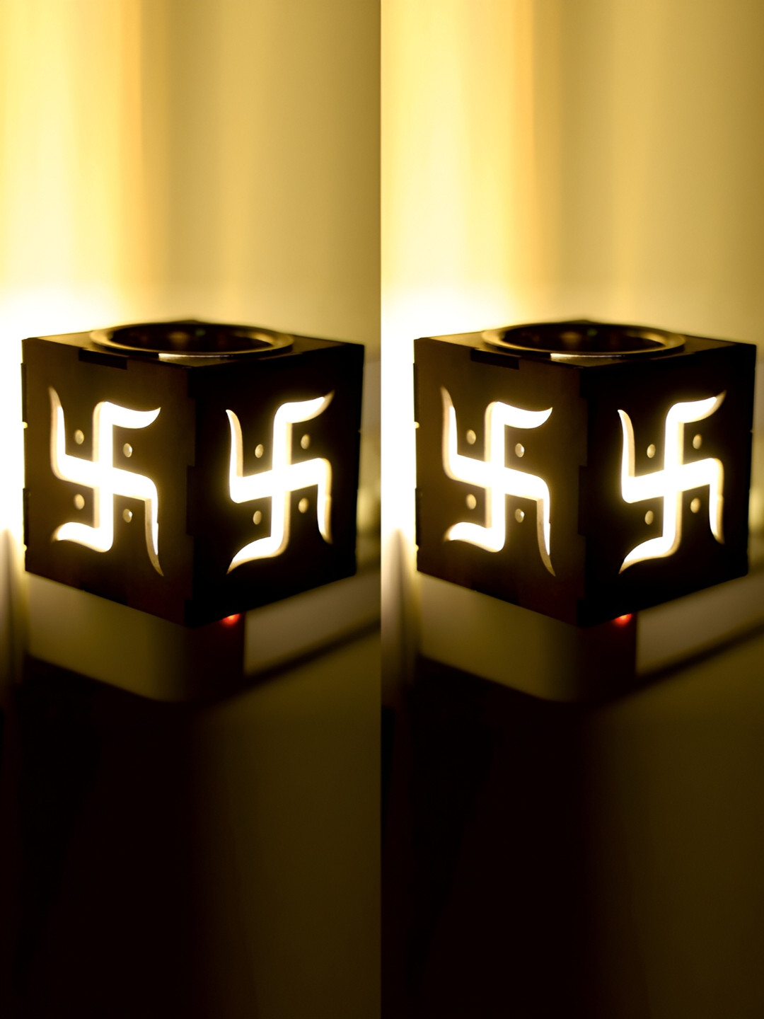 Gojeeva Brown & White 2 Pcs Camphor Diffuser Glass With Switch