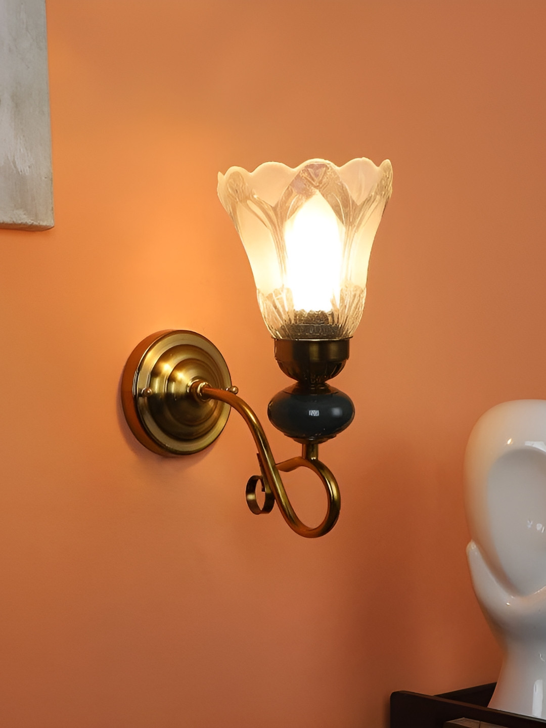 ELIANTE Gold Toned Textured Cylinder Shaped Contemporary Iron Wall Lamp