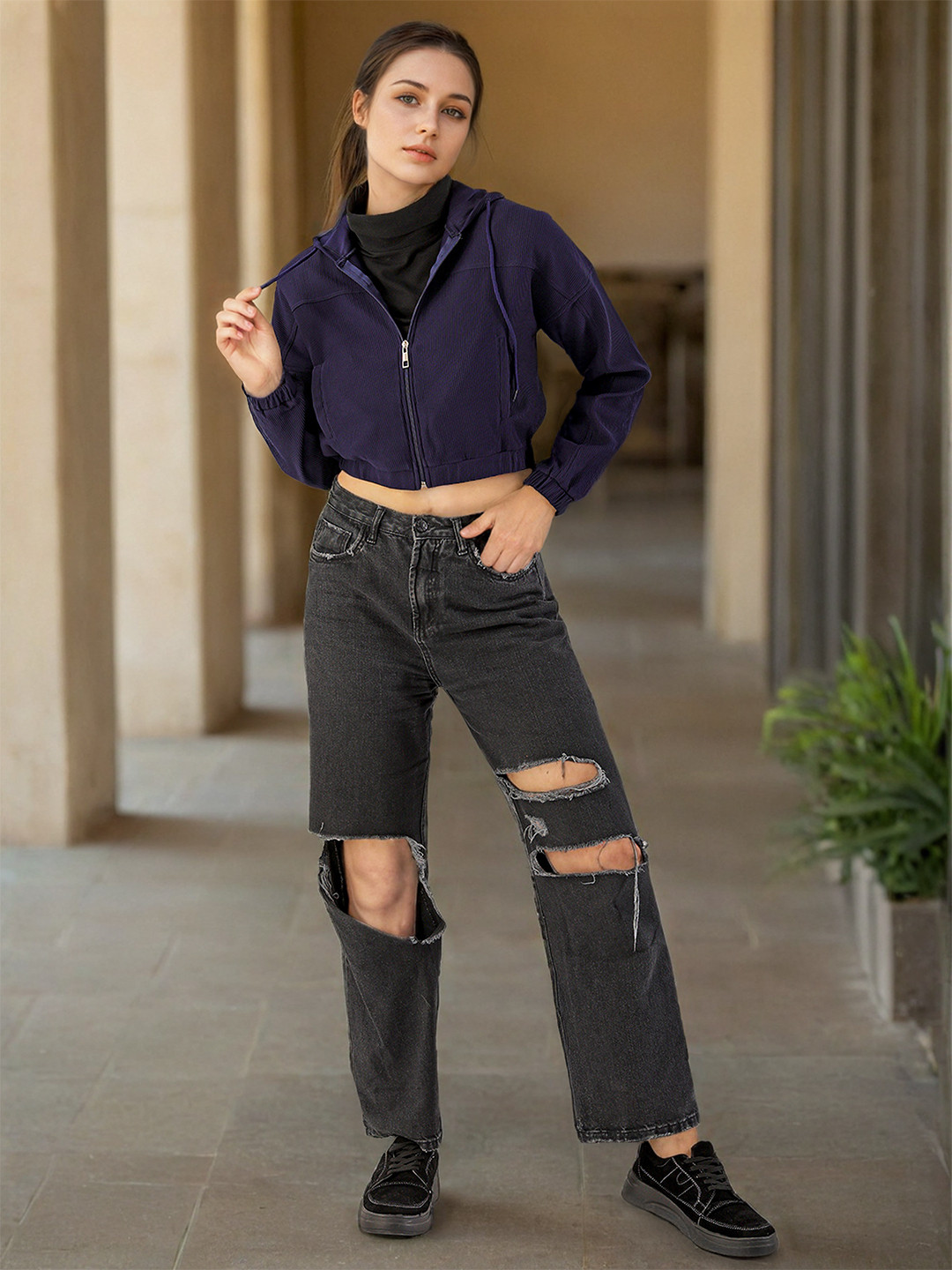 Freehand by The Indian Garage Co Lightweight Self Designed Hooded Crop Tailored Jacket