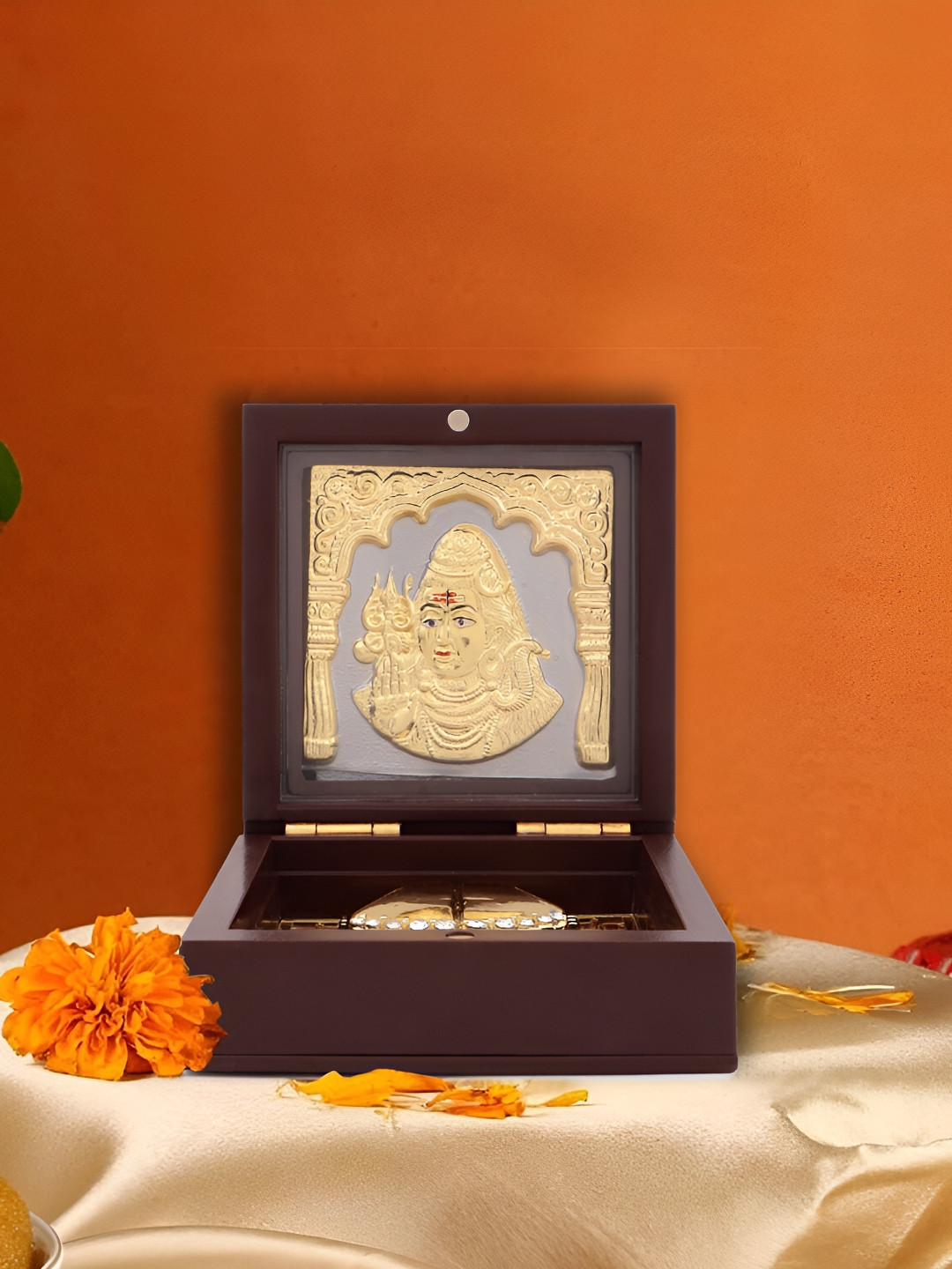 INTERNATIONAL GIFT Metallic-toned Shiv Ji With Charan Paduka