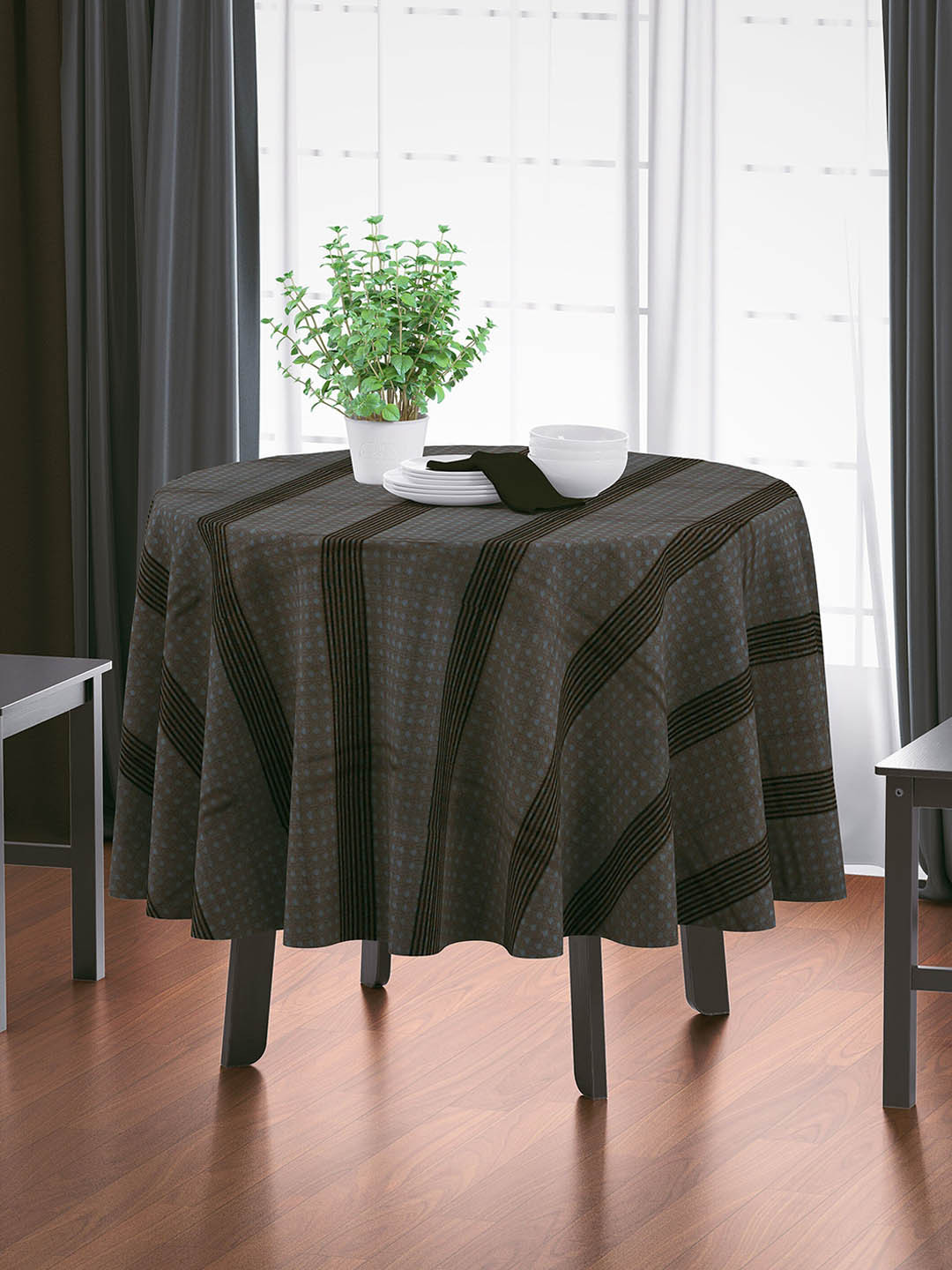 HOME COLORS.IN Brown Black Striped Cotton 4 Seater Table Cover