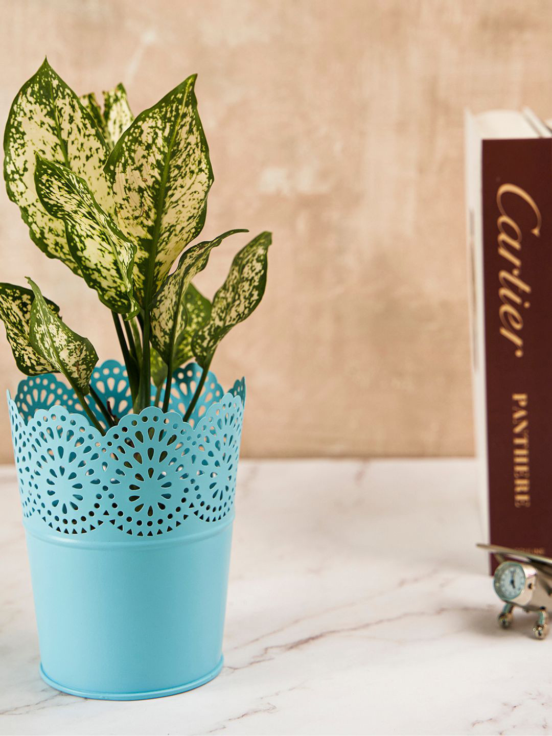 DecorTwist Metal Planter Pot