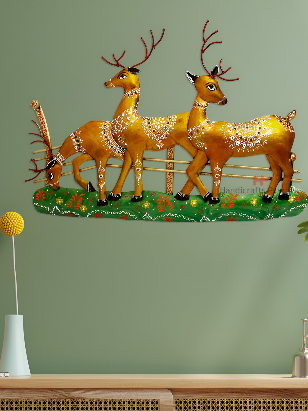 HANDICRAFTS PARADISE Raindeer Metal Ethnic Motifs Glossy Hanging Hall Wall Hangings-17In