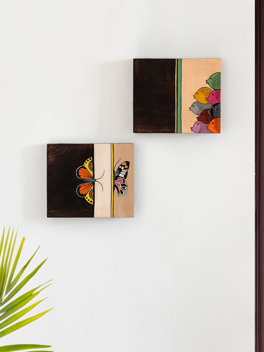 ExclusiveLane Butterfly-Fish Pair Wood Matte Hanging Hall 2Pcs Wall Hangings-6In