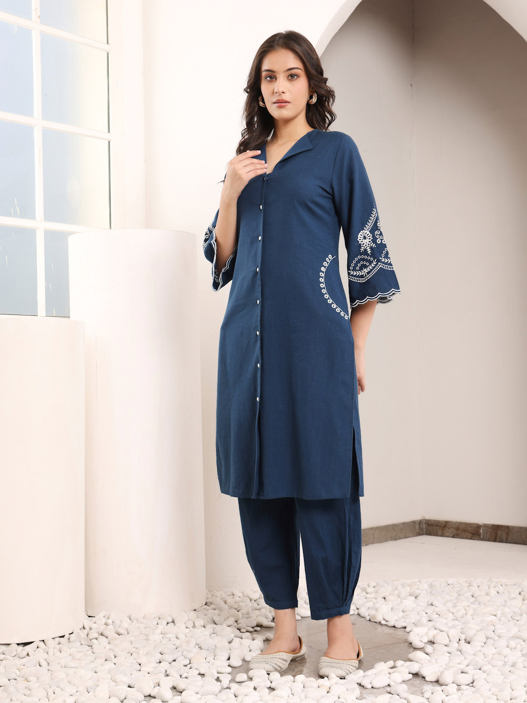 SAVI Embroidered Designer Kurta Set