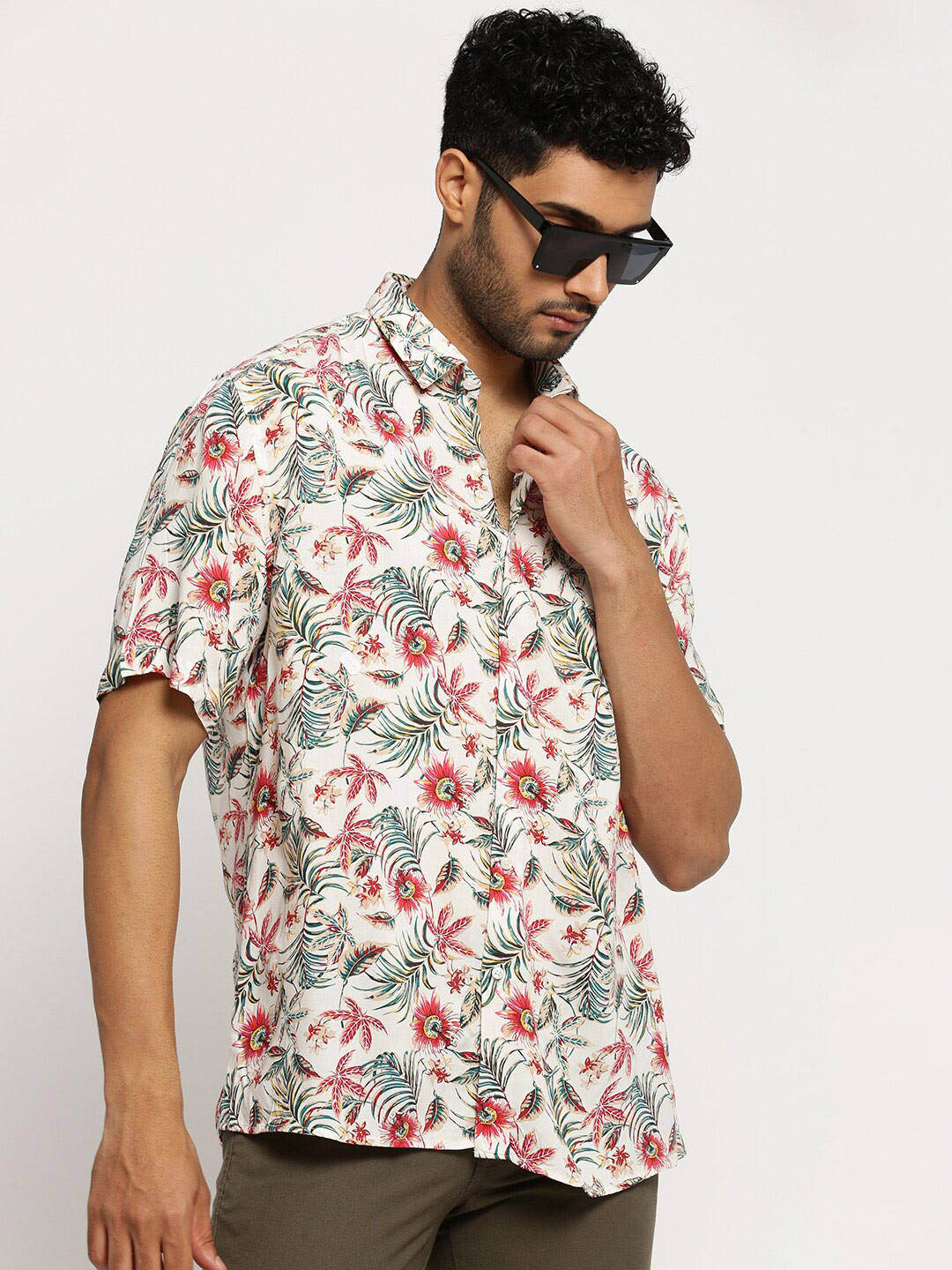 SHOWOFFFF Smart Floral Printed Slim Fit Cotton Shirt