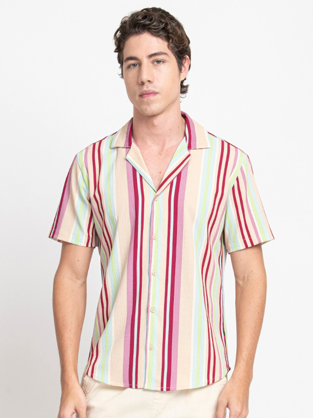 KISSOSS Classic Slim Fit Vertical Striped Casual Shirt