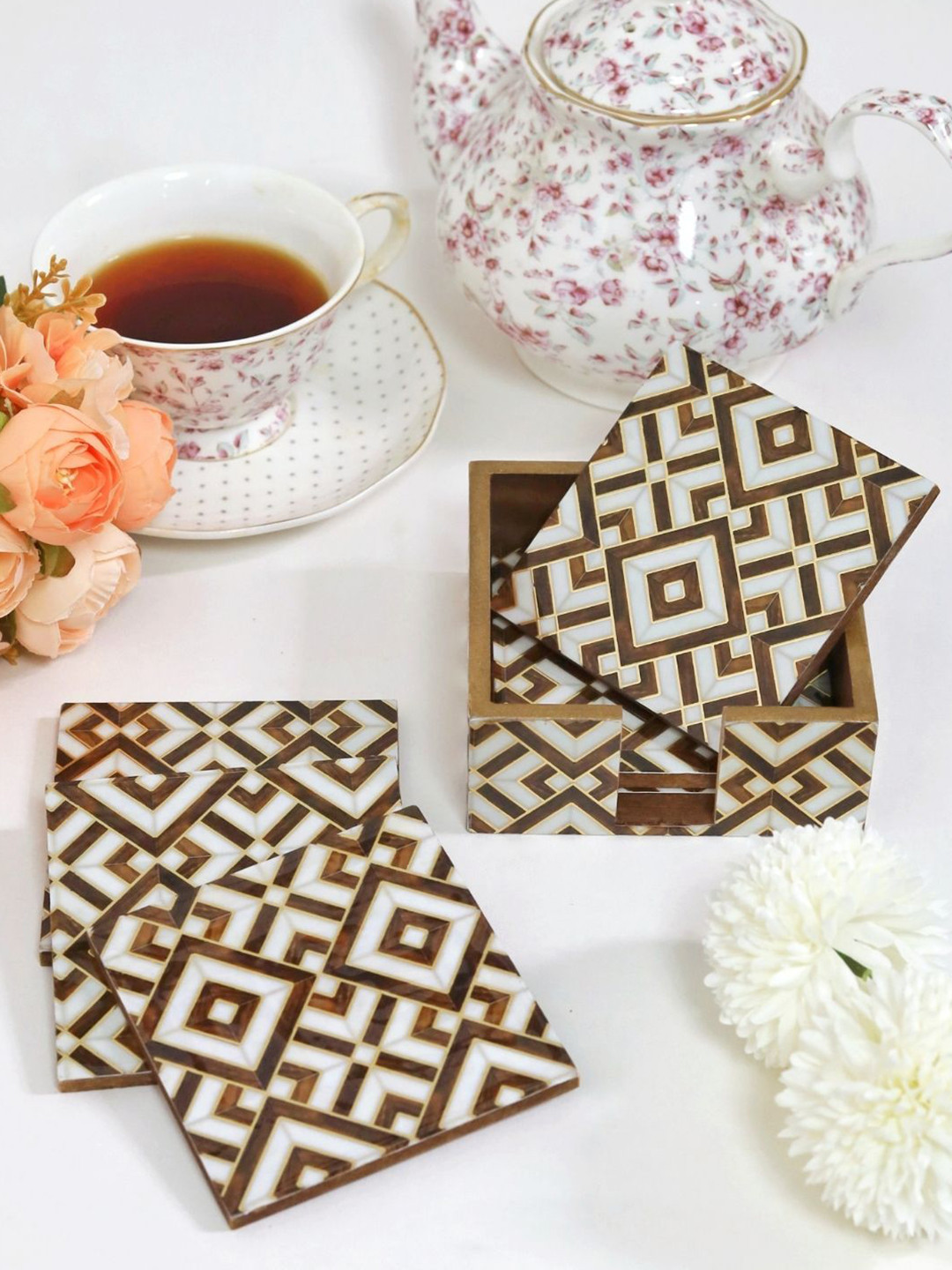 CasaGold 6-Pcs Brown & White Printed Square Shaped Coasters With Stand