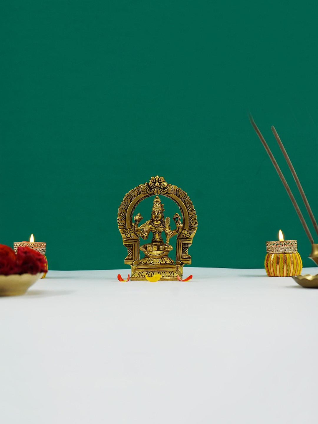 PujaNPujari Kamakshi Amman Gold Metal Metallic Prayer Room Medium Showpiece - 5.5 Inches