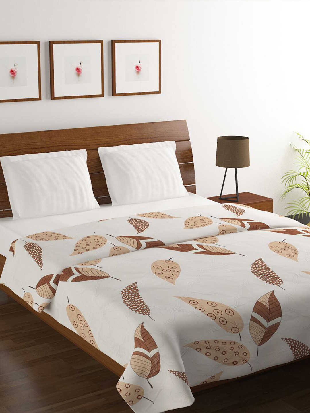 BELLA TRUE Beige Floral Microfiber AC Room 380 GSM Double Bed Comforter