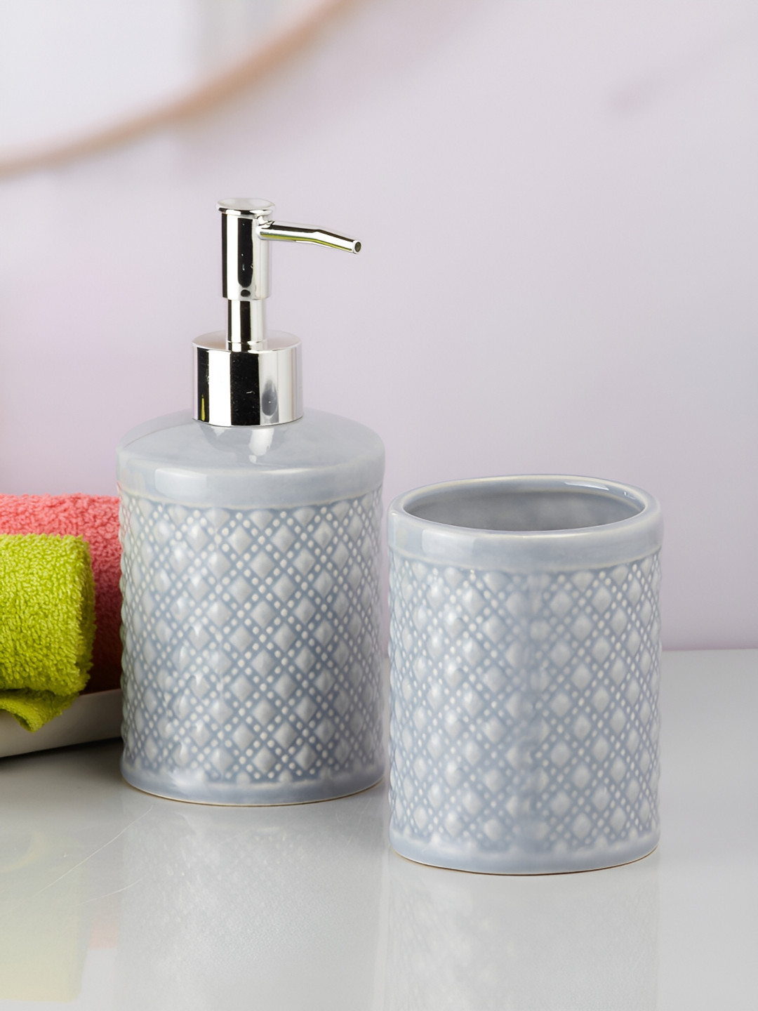 Kookee Grey 2 pieces Abstract Ceramic Bath Accessories Set