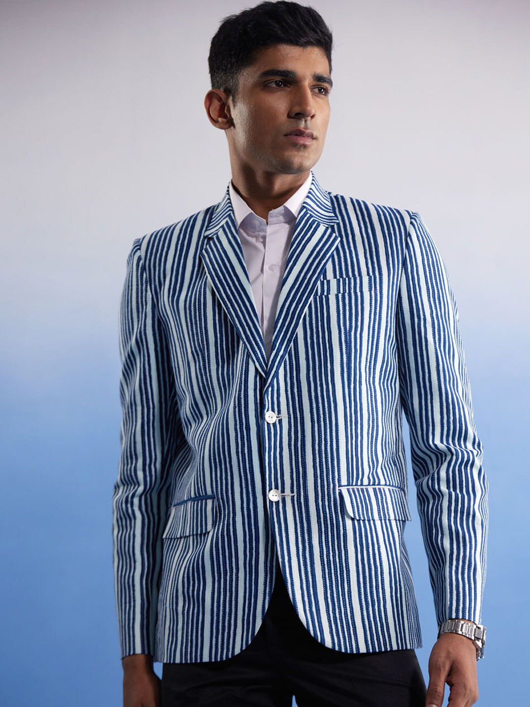 VASTRAMAY Striped Notched Lapel Slim Fit Pure Cotton Single Breasted Blaze