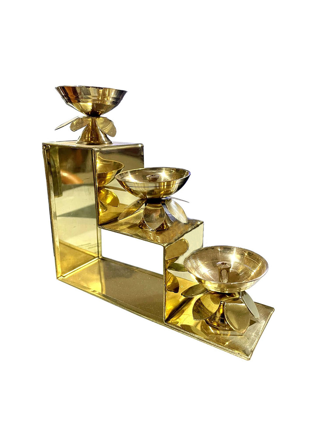 DSH Crafting Your Curiosity Gold Toned 5 Pieces Brass Stair Diya